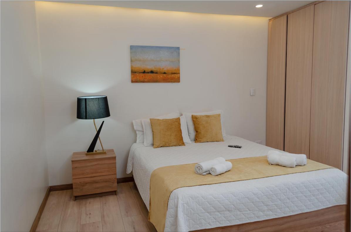 Hotel Brist0L Suites Centro Historico Cuenca Exteriör bild
