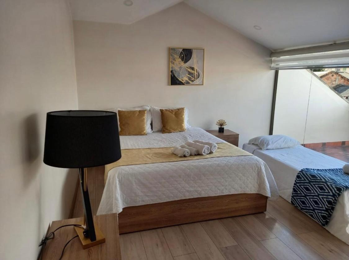 Hotel Brist0L Suites Centro Historico Cuenca Exteriör bild