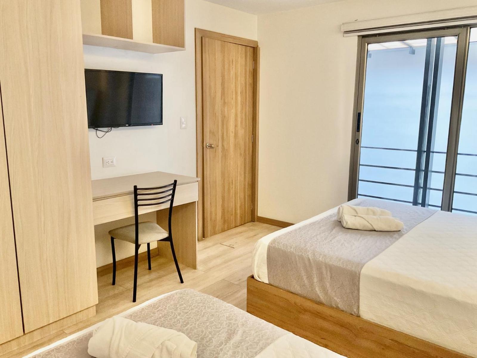Hotel Brist0L Suites Centro Historico Cuenca Exteriör bild