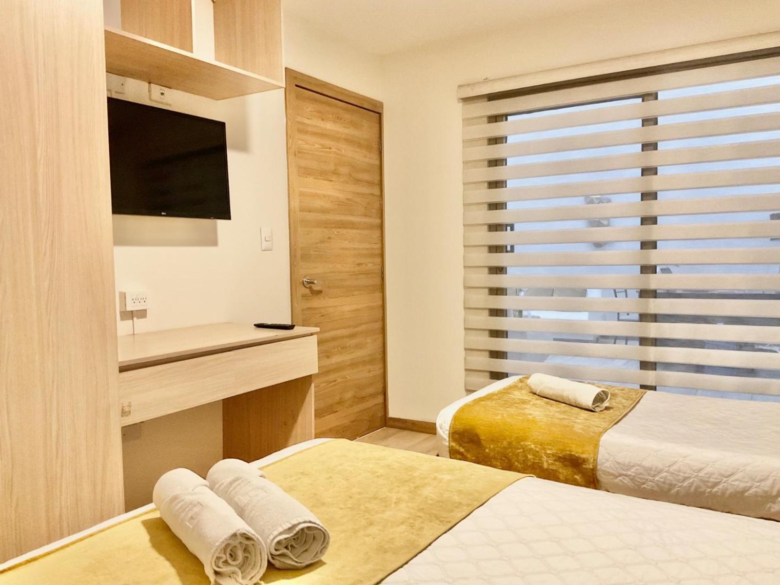 Hotel Brist0L Suites Centro Historico Cuenca Exteriör bild