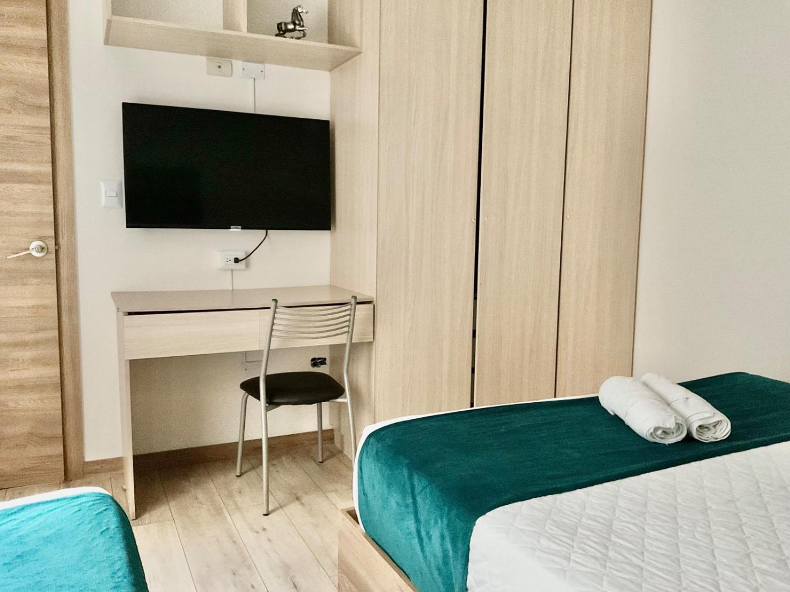 Hotel Brist0L Suites Centro Historico Cuenca Exteriör bild